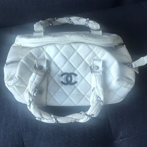 Chanel off white quilted leather bag
